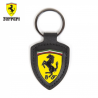 Porte clés FERRARI Badge cuir noir